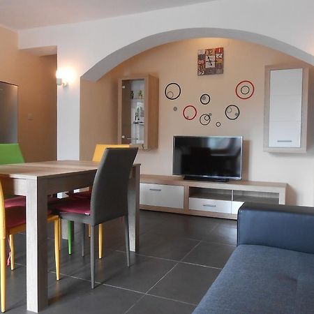 Apartments Pavelic Novi Vinodolski Room photo