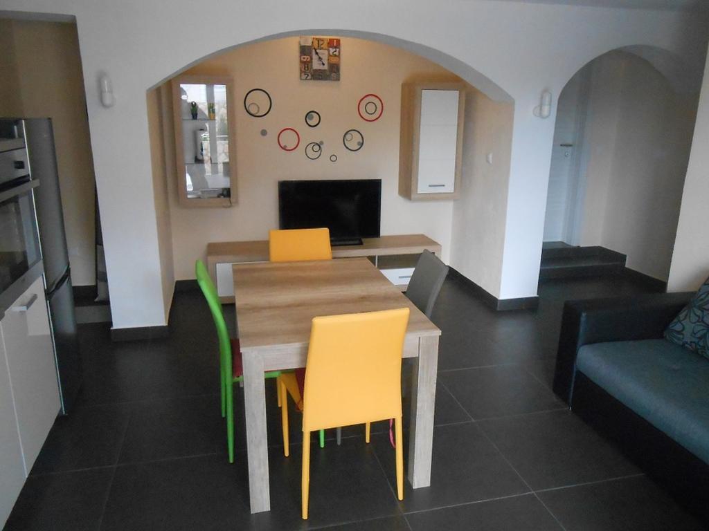 Apartments Pavelic Novi Vinodolski Room photo